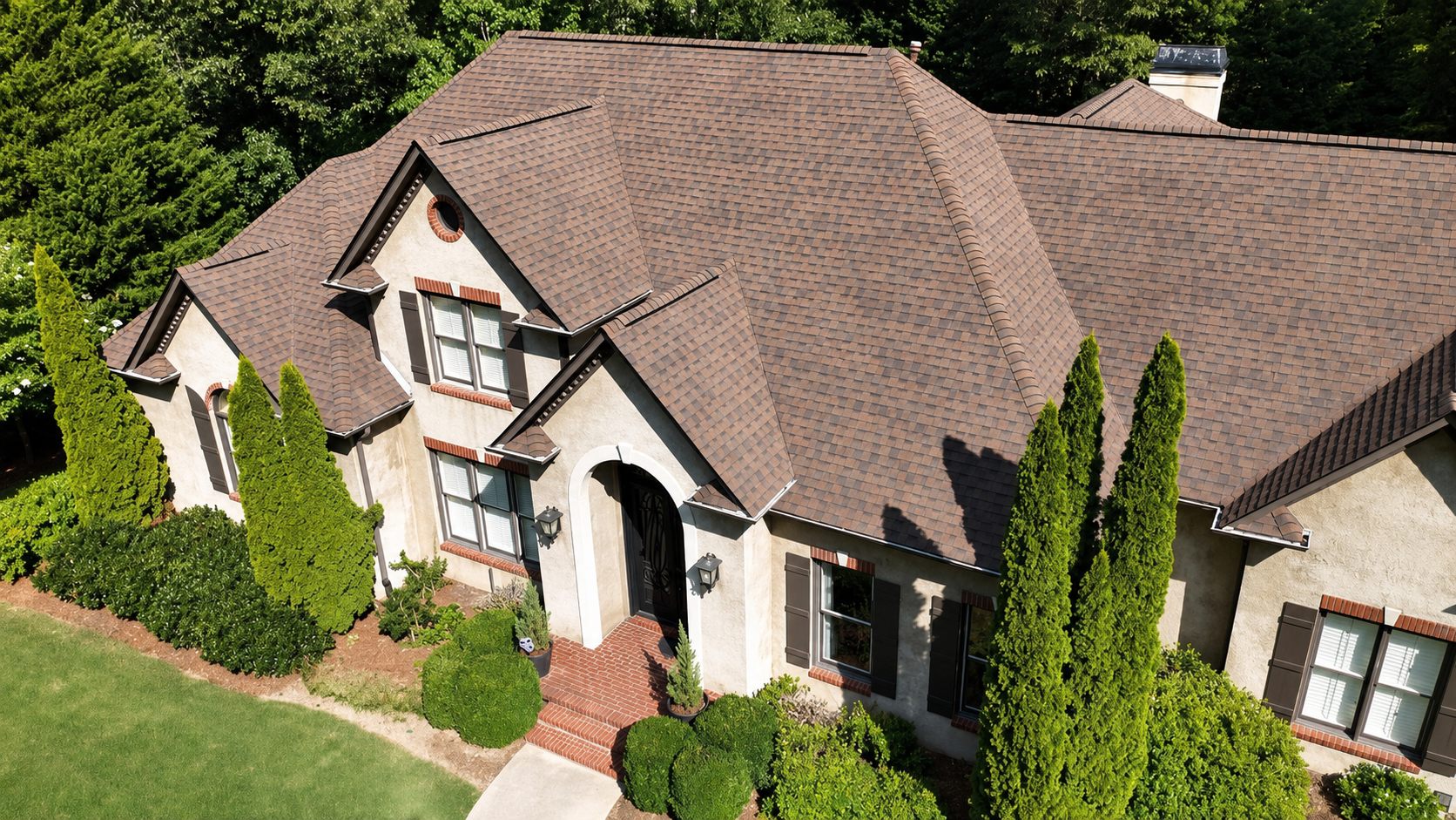 Mike Thompson's completed roof replacement